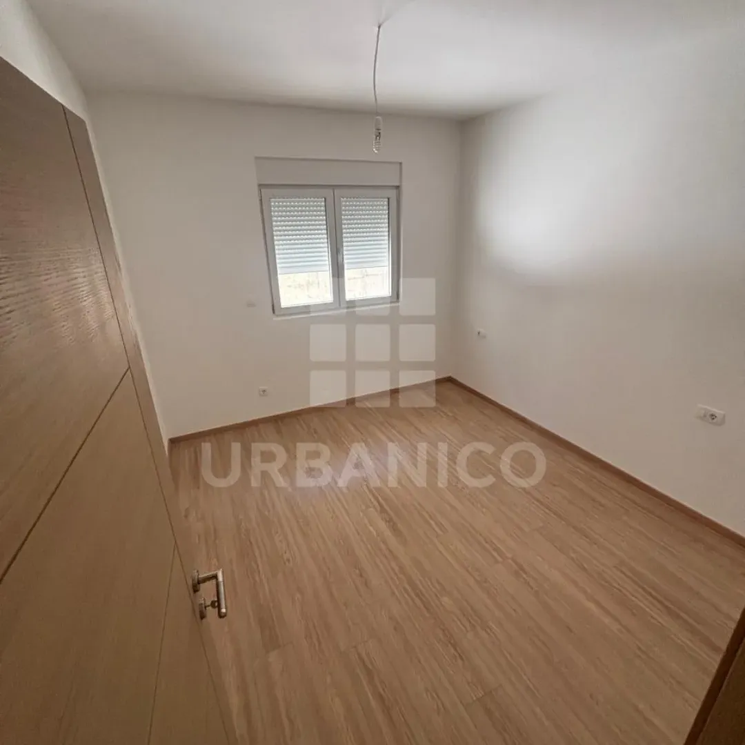 Prodaja, dvosoban stan, 64m², Dubovica, Budva