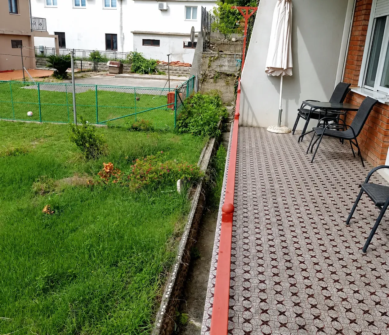 Prodaja, dvosoban stan, 85m², Šušanj, Bar