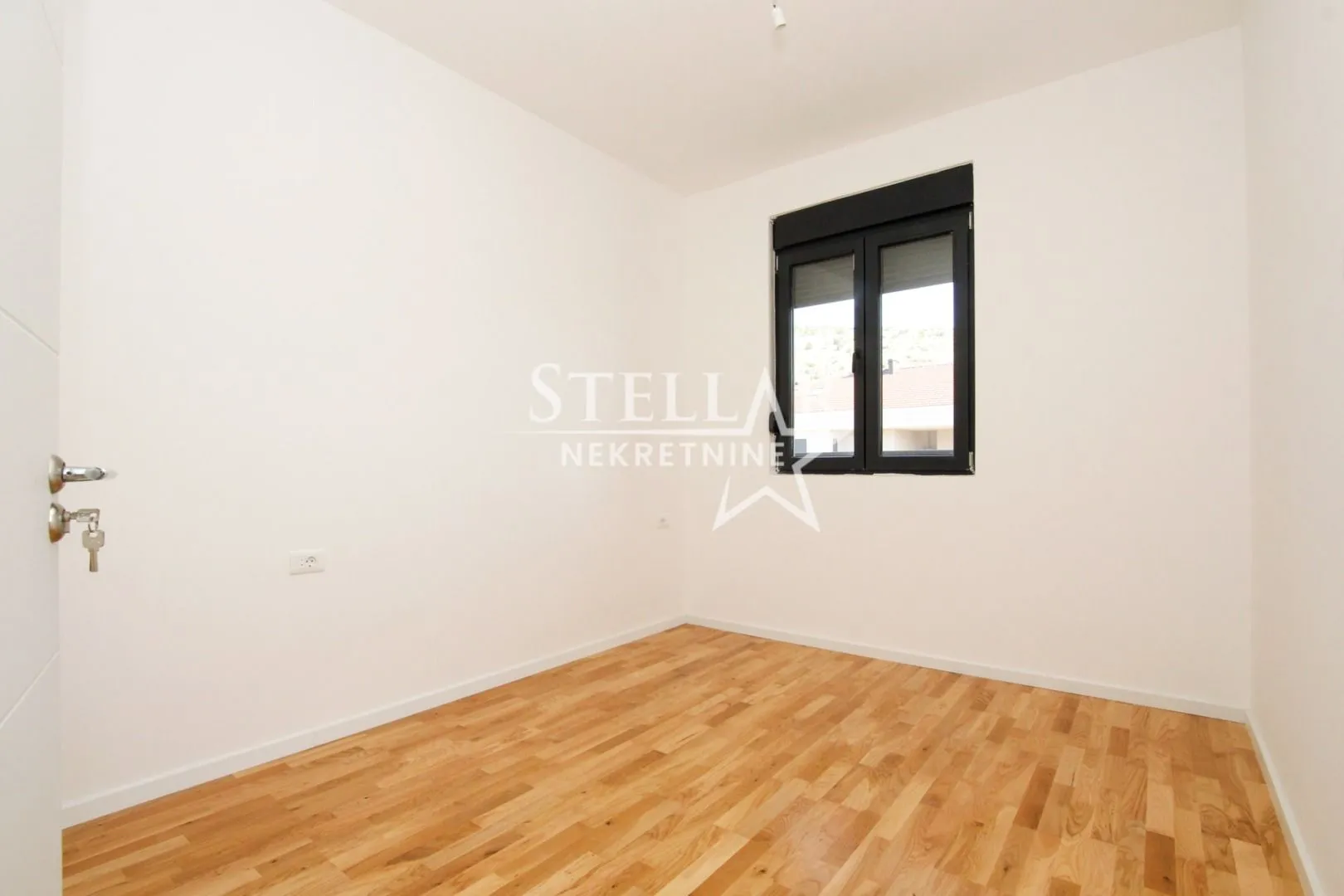Rent, one bedroom apartment, 45m², Tološi, Podgorica