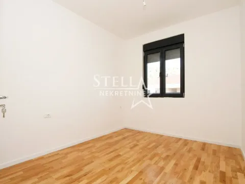Rent, one bedroom apartment, 45m², Tološi, Podgorica - image 4
