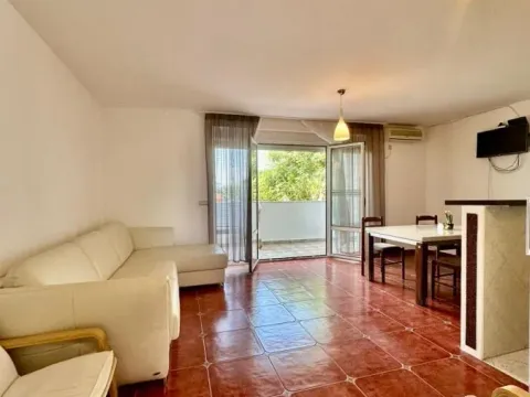 Prodaja, trosoban stan, 90m², Petrovac, Budva - image 4