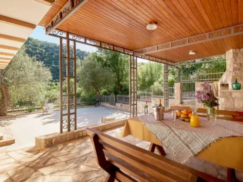 Prodaja, kuća, 75m², Buljarica, Budva