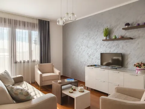 Prodaja, trosoban stan, 107m², Bečići, Budva - image 9