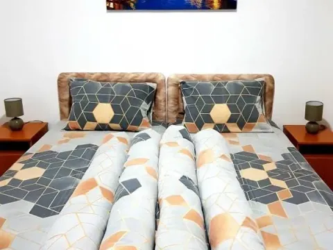 Rent, one bedroom apartment, 40m², Bar, Crna Gora - image 1