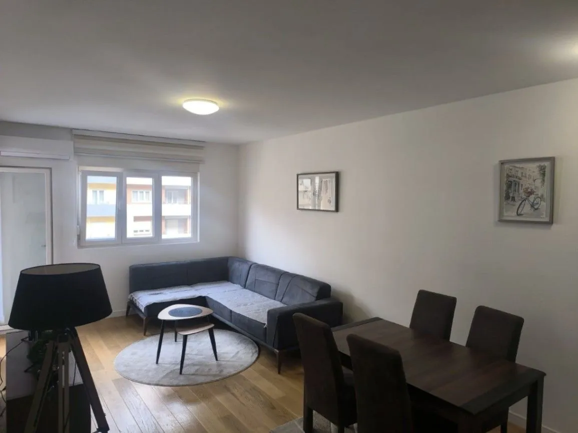 Rent, two bedroom apartment, 79m², Central Point, Podgorica