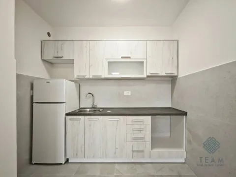 Rent, office space, 70m², Central Point, Podgorica - image 4