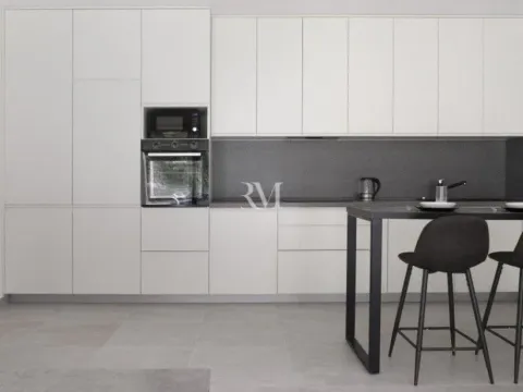 Izdavanje, jednosoban stan, 73m², Kotor, Crna Gora - image 7