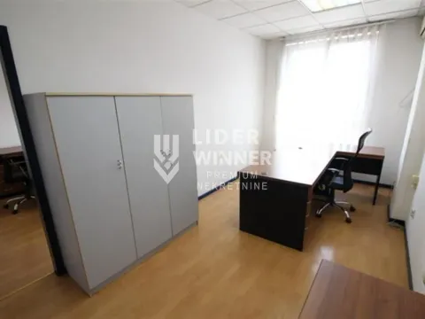 Izdavanje, poslovni prostor, 220m², Centar Sve Podlokacije, Beograd - image 16