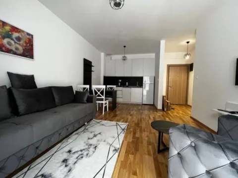 Sale, one bedroom apartment, 55m², Bečići, Budva - image 1