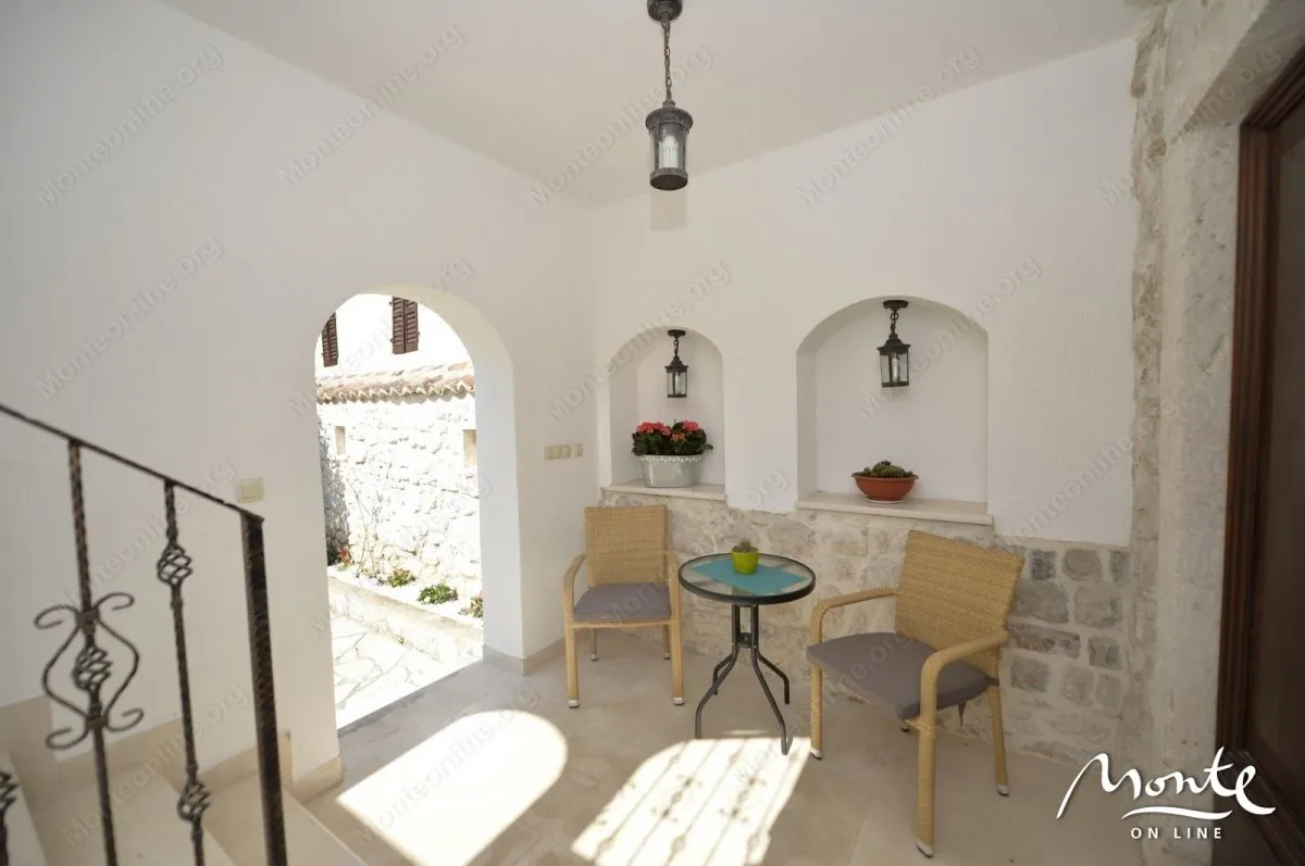 Sale, house, 222m², Prčanj, Kotor