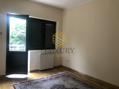 Izdavanje, kuća, 120m², Stari Aerodrom, Podgorica - image 7