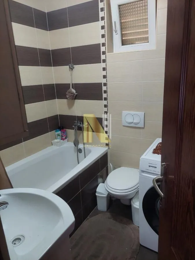 Prodaja, kuća, 102m², Cara Dušana, Novi Sad Sve Podlokacije