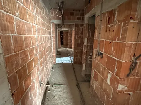 Sale, one bedroom apartment, 56m², Momišići, Podgorica - image 2