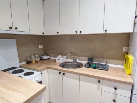 Rent, one bedroom apartment, 45m², Blok 6, Podgorica