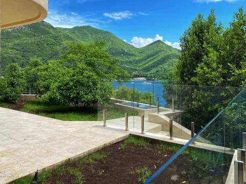 Prodaja, jednosoban stan, 46m², Kamenari, Herceg Novi - image 5