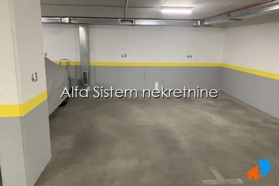 Rent, three bedroom apartment, 90m², Čukarica, Beograd
