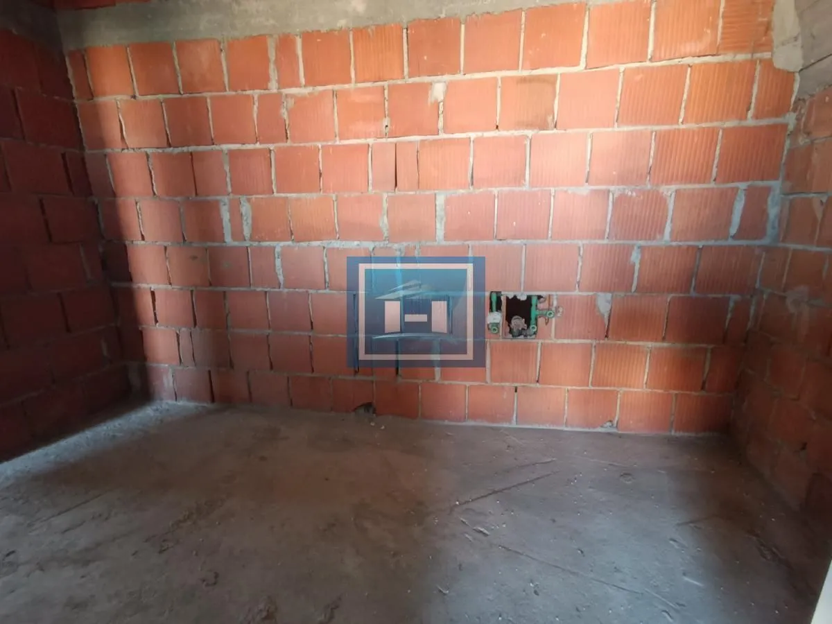 Prodaja, četvorosoban stan, 146m², Centar, Jagodina