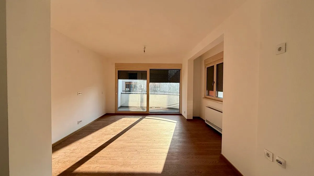 Prodaja, četvorosoban stan, 89m², Vračar Hram, Vračar Sve Podlokacije