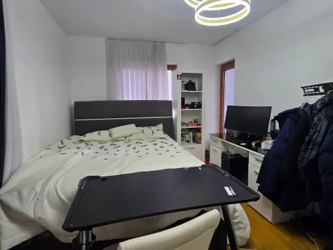 Prodaja, trosoban stan, 120m², Tološi, Podgorica - image 13