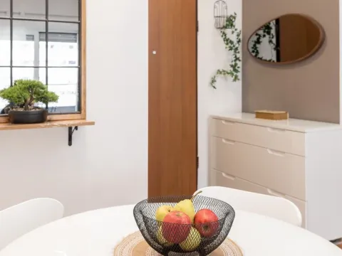 Rent, one bedroom apartment, 50m², Budva, Crna Gora - image 7