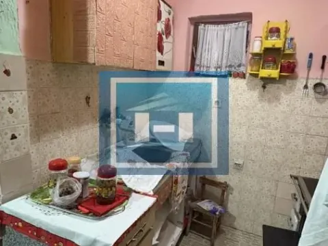 Izdavanje, kuća, 50m², Centar, Jagodina - image 2