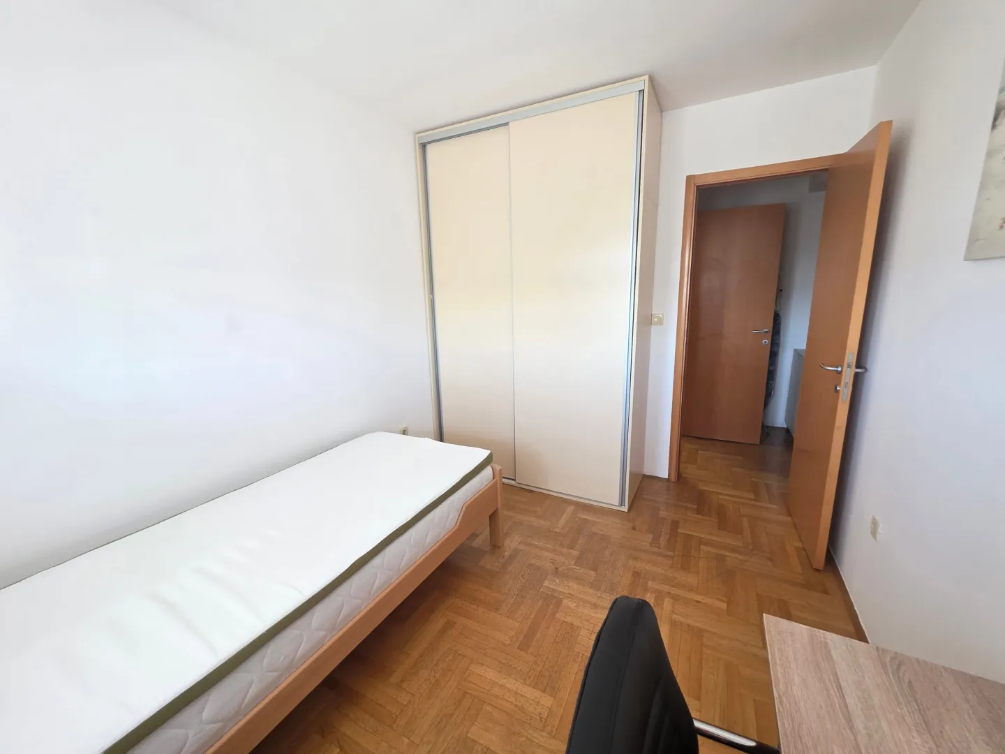 Rent, two bedroom apartment, 70m², Stari Aerodrom, Podgorica