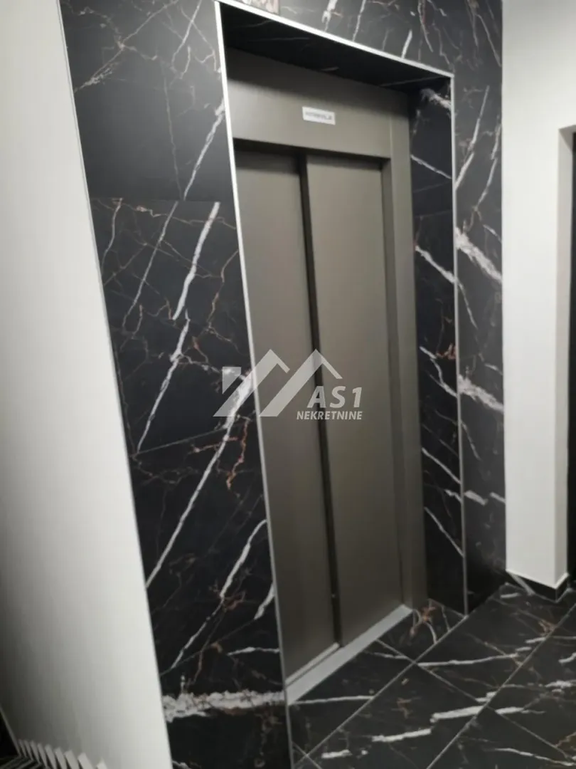 Prodaja, trosoban stan, 68m², Stari Majur, Petrovaradin