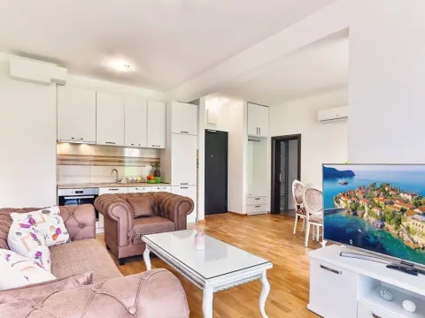 Prodaja, dvosoban stan, 90m², Rafailovići, Budva - image 2