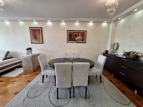 Izdavanje, četvorosoban stan, 102m², Bulevar patrijarha Pavla, Novi Sad Sve Podlokacije - image 6