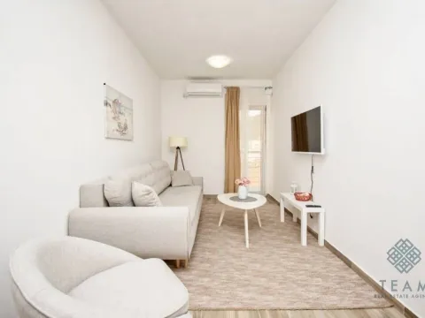 Prodaja, jednosoban stan, 46m², Bulevar, Budva