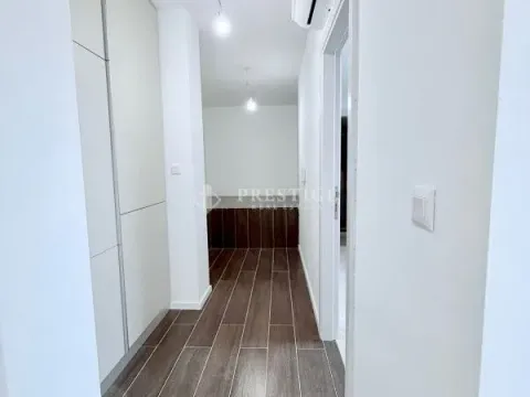 Prodaja, jednosoban stan, 52m², Tološi, Podgorica - image 8