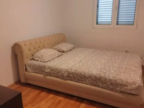 Sale, one bedroom apartment, 56m², Petrovac, Budva - image 9