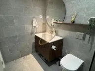 Izdavanje, trosoban stan, 76m², Savski Venac, Beograd - image 15