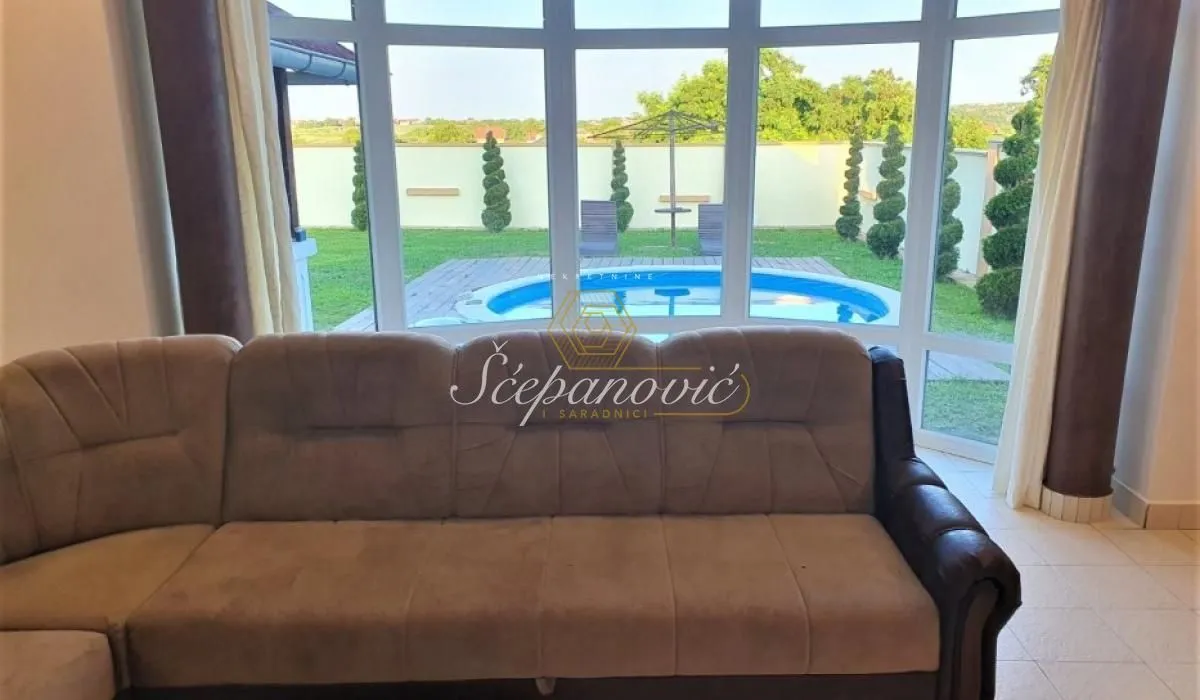 Prodaja, kuća, 162m², Mišeluk, Petrovaradin