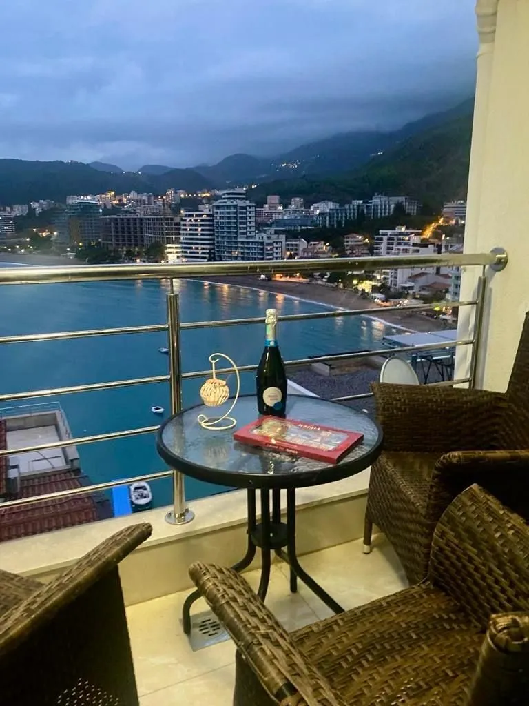 Prodaja, stan, 85m², Budva, Crna Gora