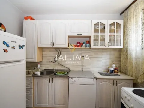 Sale, house, 300m², Stari Aerodrom, Podgorica - image 5