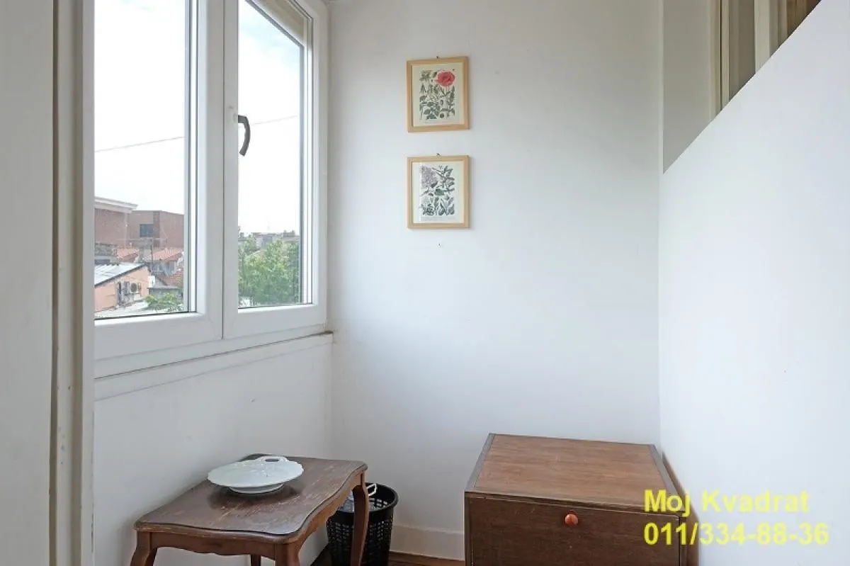 Prodaja, dvosoban stan, 55m², Kalenić Pijaca, Vračar Sve Podlokacije