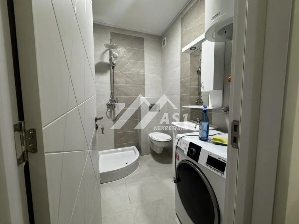 Prodaja, dvosoban stan, 63m², Grbavica, Novi Sad Sve Podlokacije