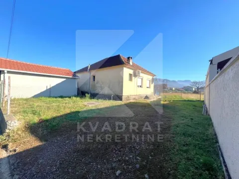 Prodaja, kuća, 83m², Rogami, Podgorica - image 1