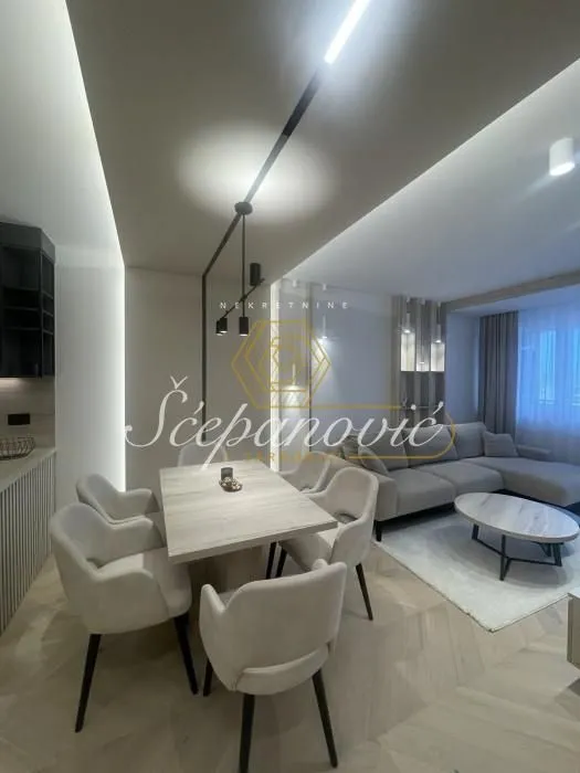 Izdavanje, dvosoban stan, 52m², Grbavica, Novi Sad Sve Podlokacije