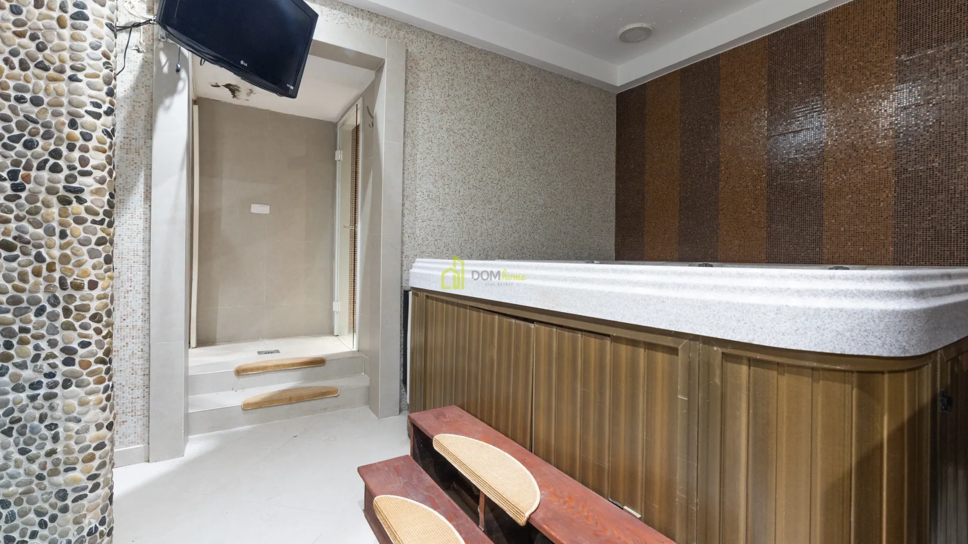 Sale, office space, 1343m², Centar, Podgorica