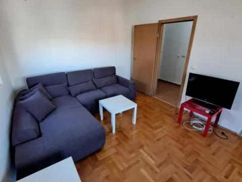 Rent, one bedroom apartment, 47m², Zabjelo, Podgorica - image 2