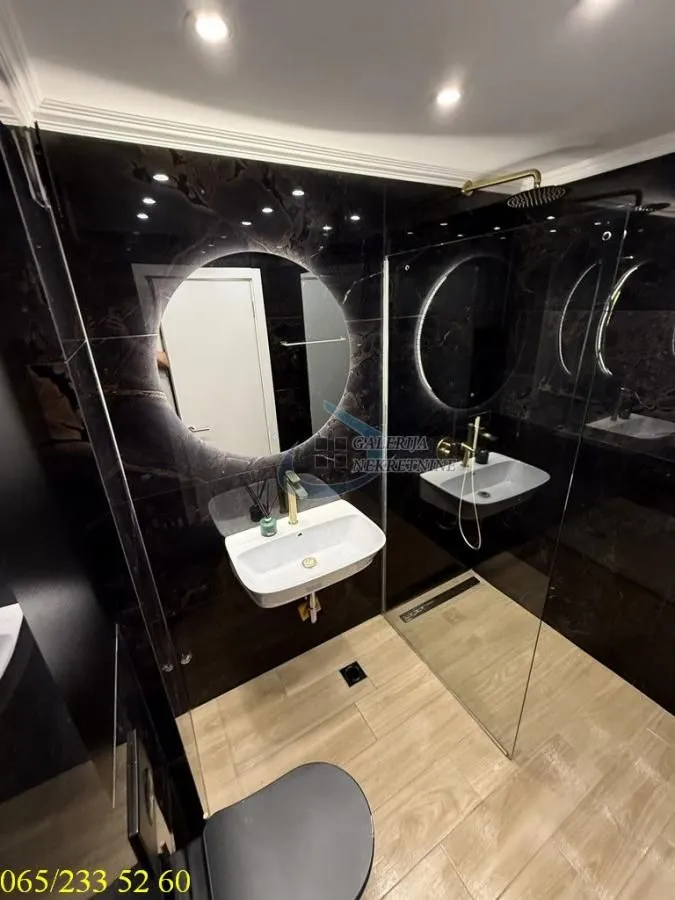 Sale, three bedroom apartment, 70m², Đeram Pijaca, Beograd