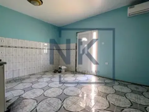 Rent, studio apartment, 25m², Drač, Podgorica - image 4