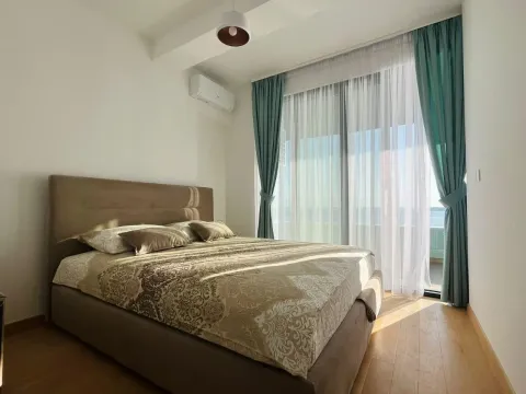 Rent, one bedroom apartment, 60m², Rafailovići, Budva - image 10