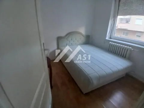 Izdavanje, jednosoban stan, 34m², Sajam, Novi Sad Sve Podlokacije - image 1