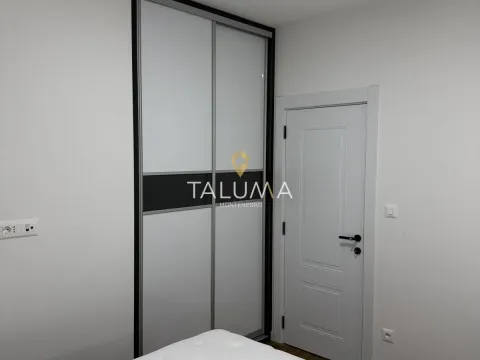 Izdavanje, dvosoban stan, 72m², Stari Aerodrom, Podgorica - image 5