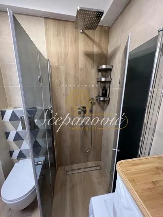 Prodaja, stan, 26m², Rotkvarija, Novi Sad Sve Podlokacije