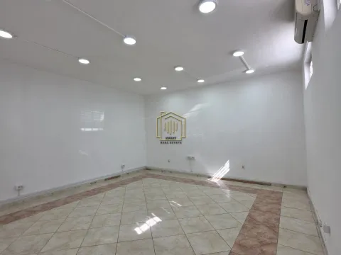 Sale, office space, 143m², Podgorica, Crna Gora - image 3