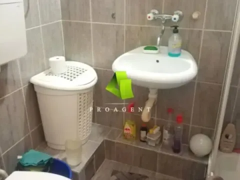 Prodaja, trosoban stan, 80m², Medijana, Niš - image 11